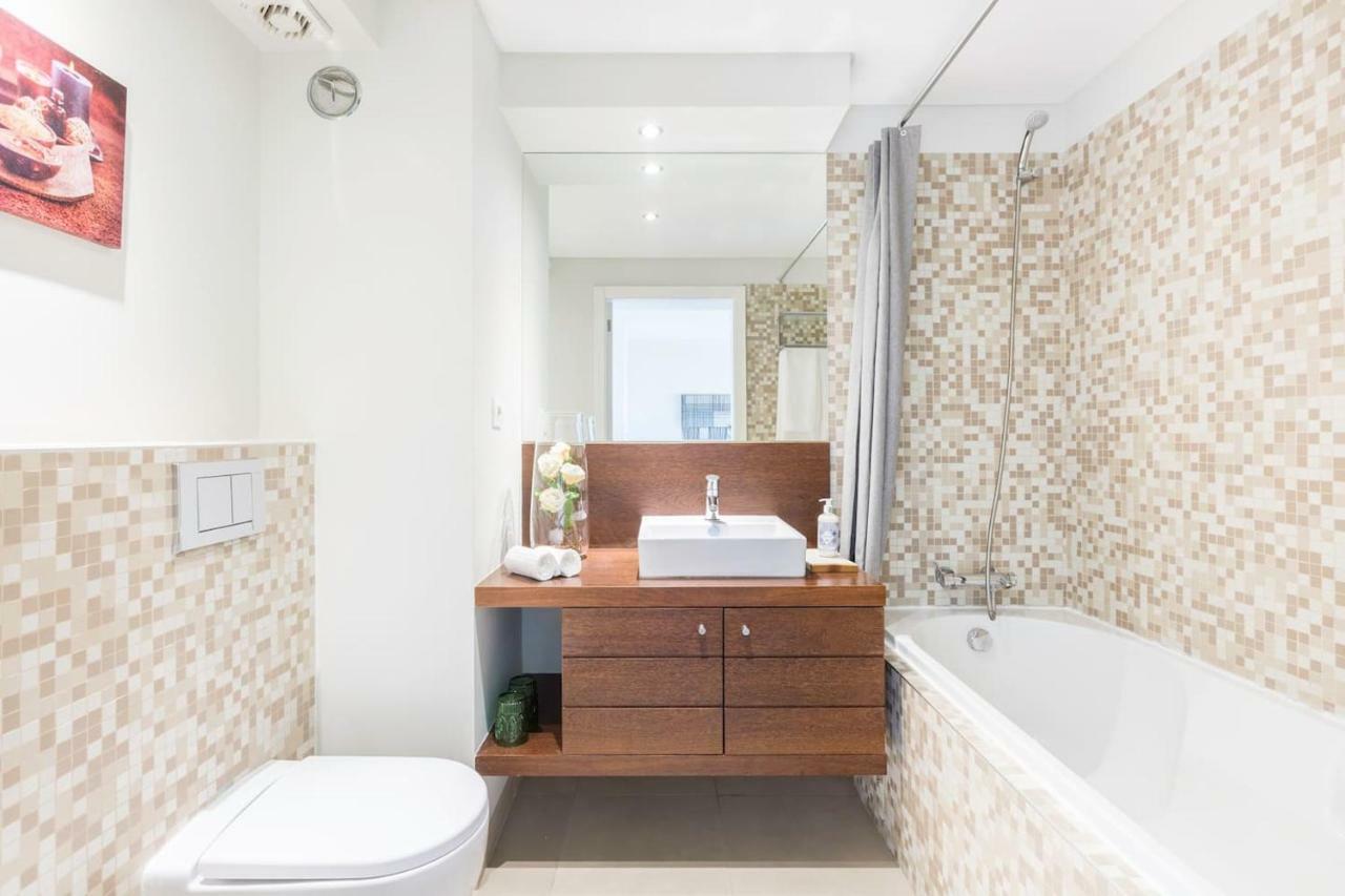Amazing Flat - Pool And Parking * Lissabon